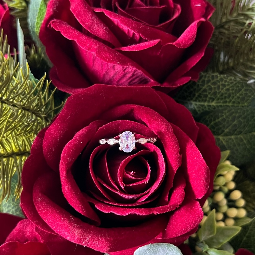Oval Cut Ring Elegant Simple Sparkly sizes 7-9 available!